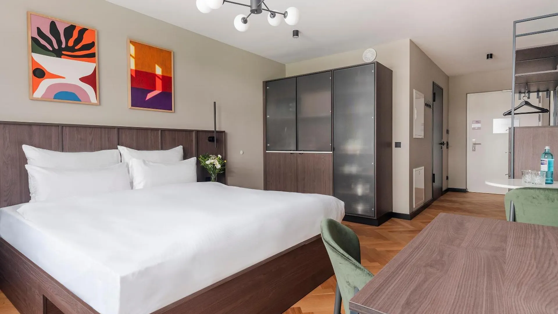 Aparthotel Numa Munich Obersendling 4*,  Německo